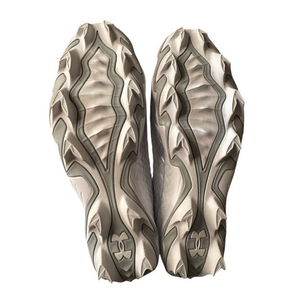 Under Armour NEW Mens Football Cleats Shoes Spotlight Hammer 8.5 White Gray - Picture 6 of 6